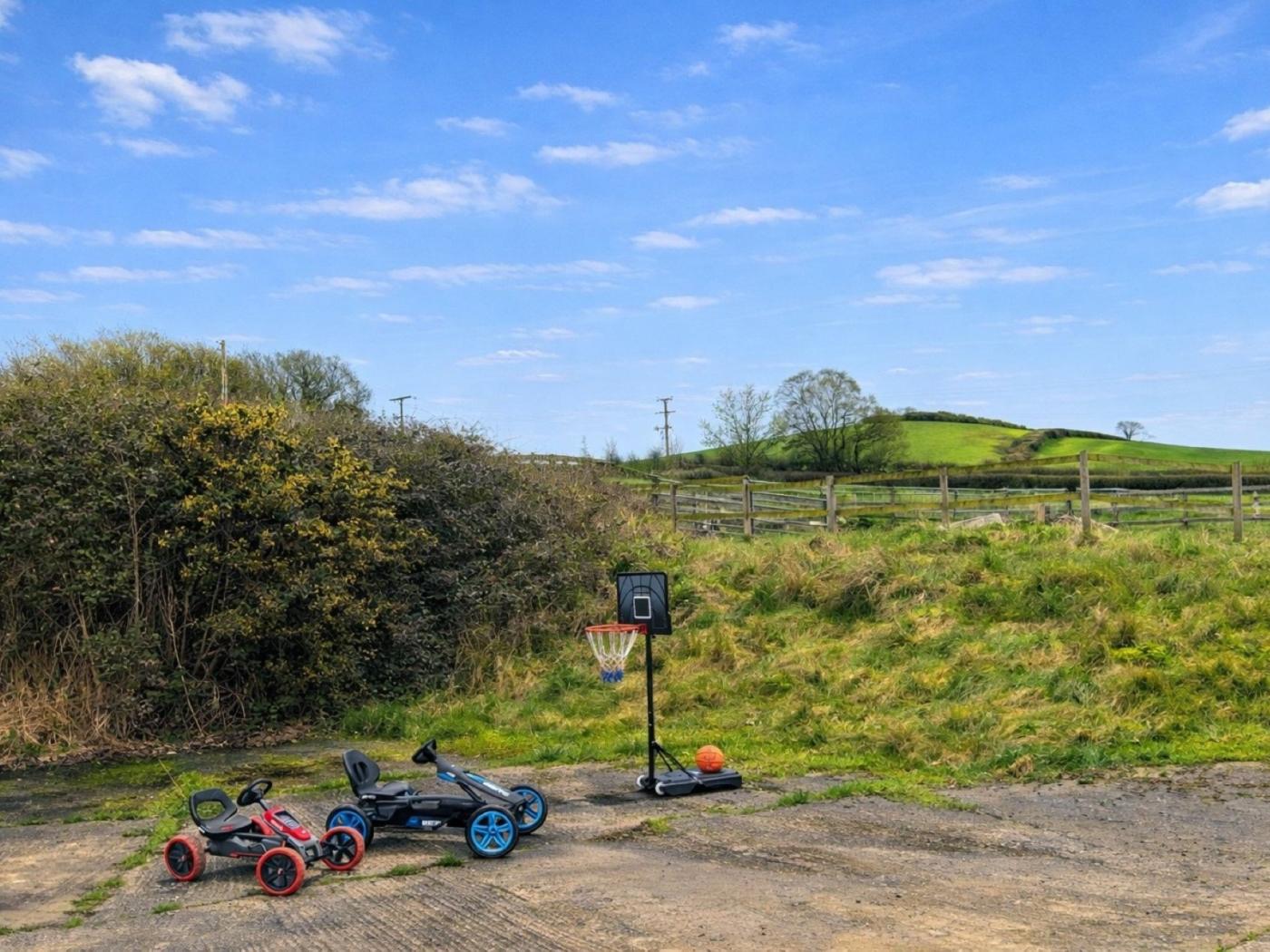 Property image 17 for HC9090