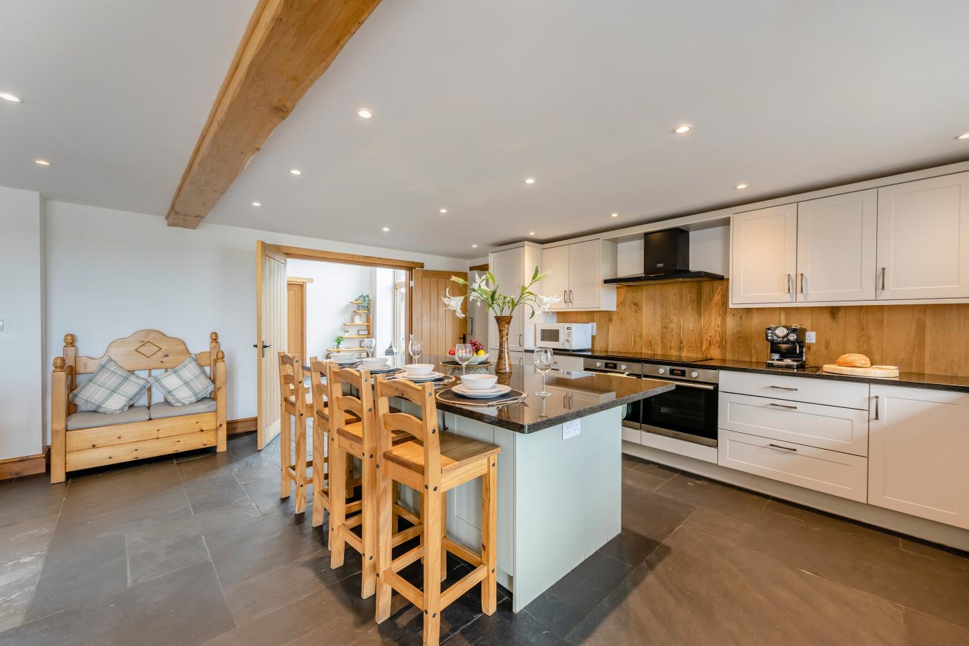Property image 3 for HC27648