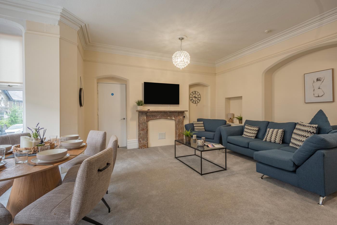 5 Bedroom Apartment in Windermere