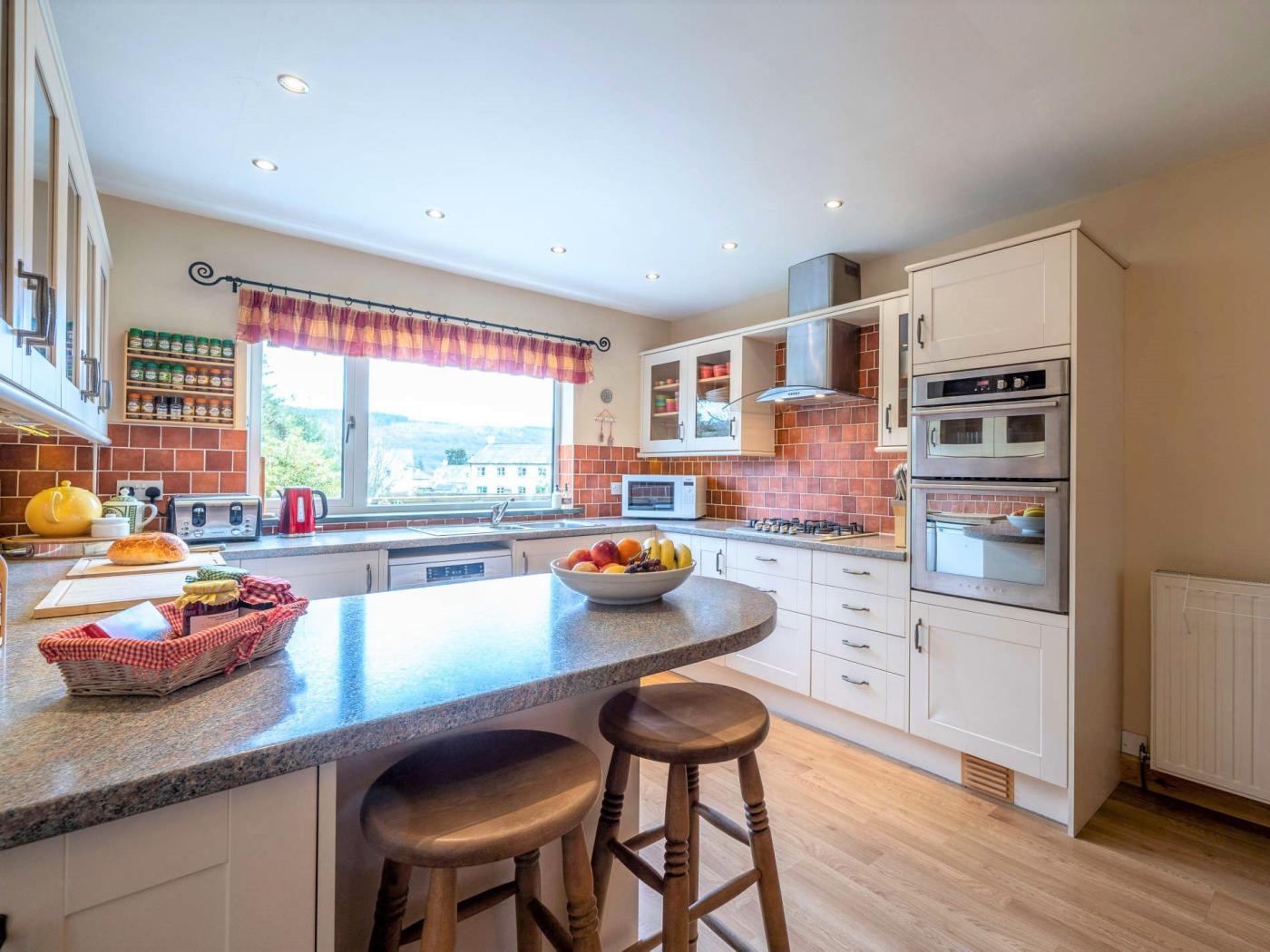Property image 8 for HC57575
