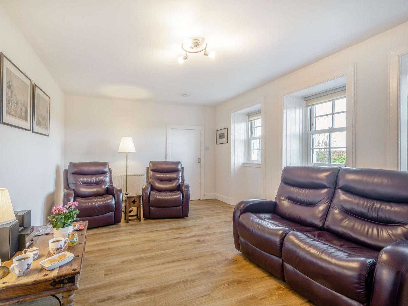 Property image 3 for HC90039