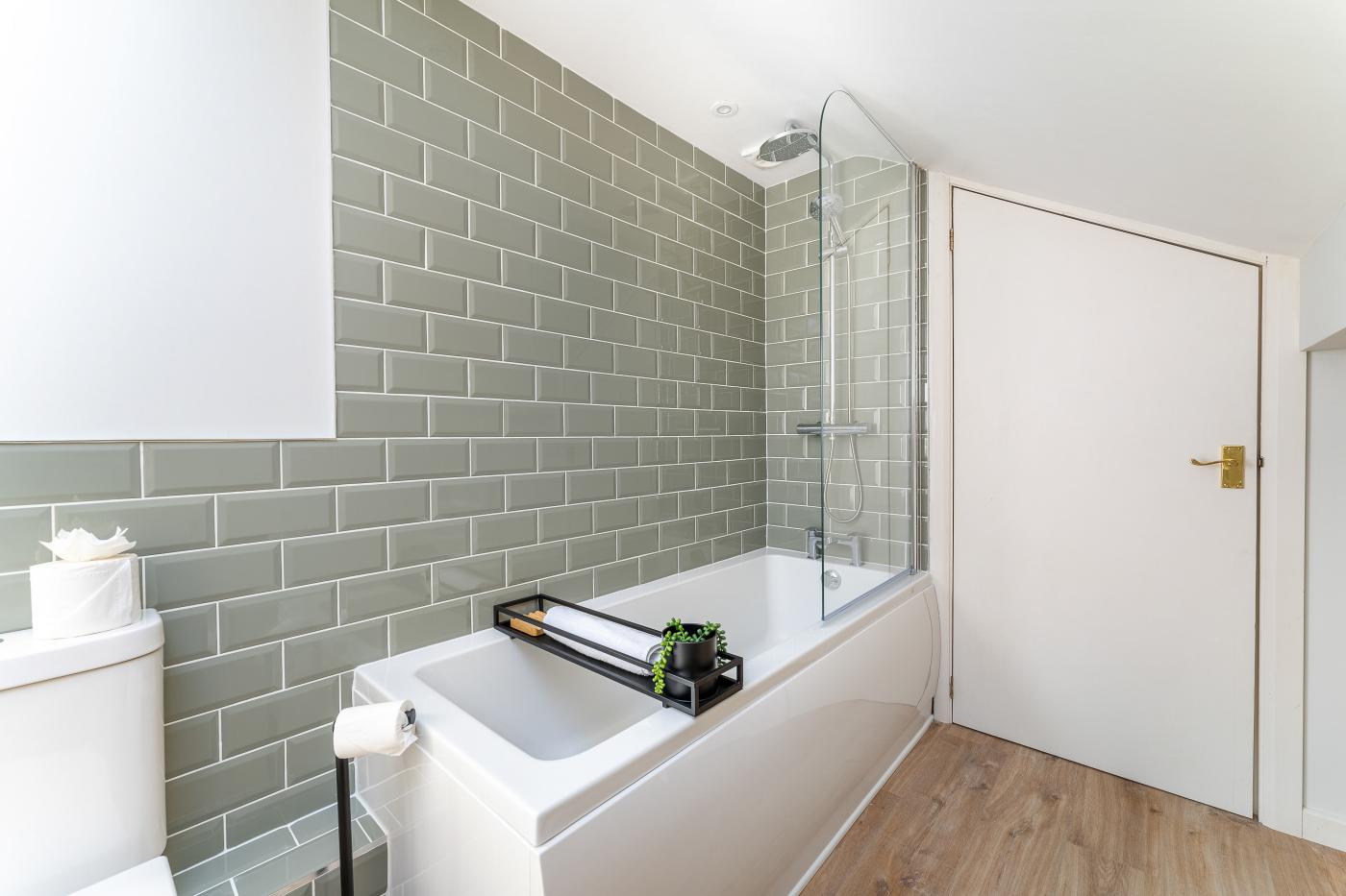 Property image 21 for HC285515