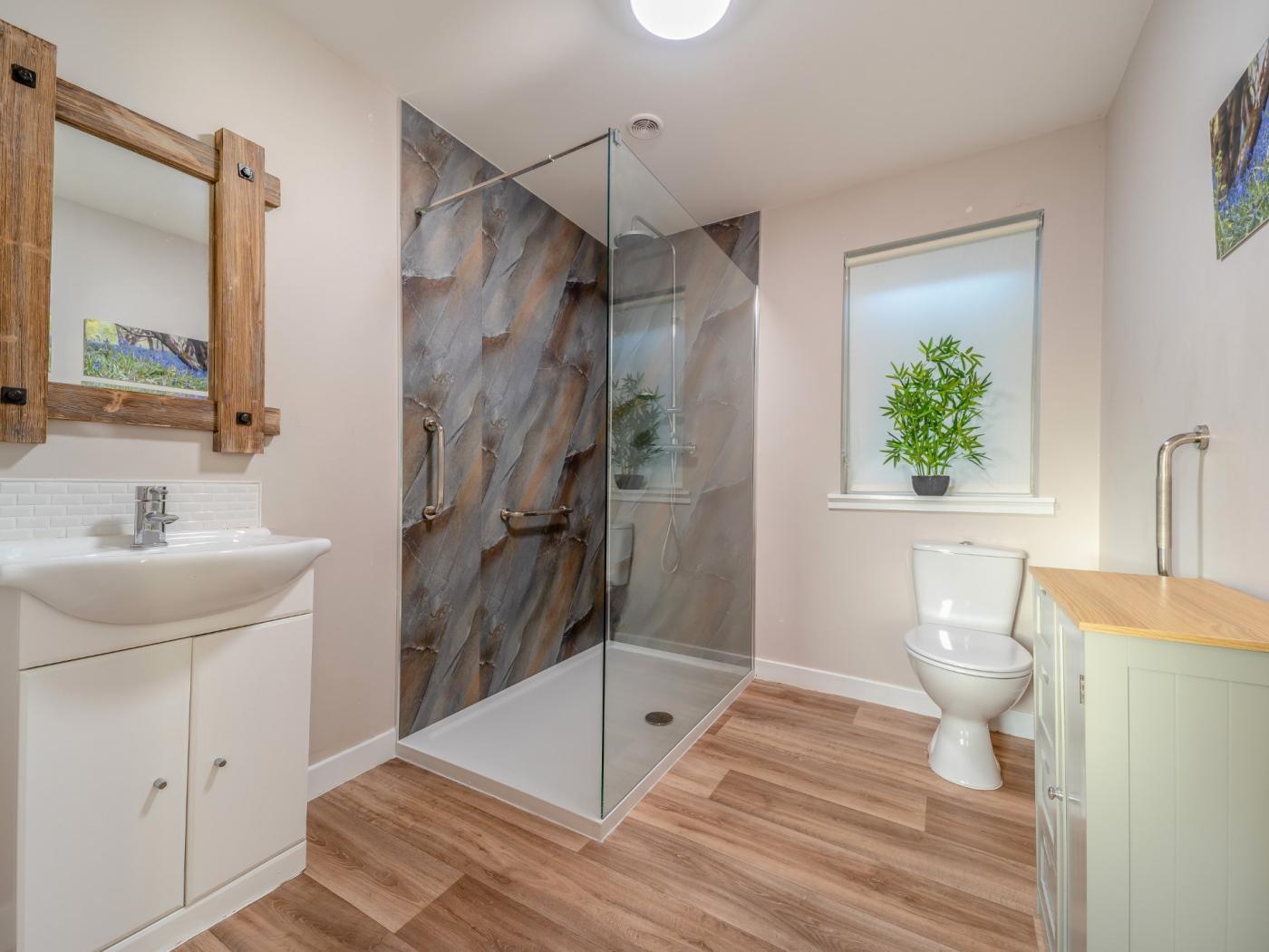 Property image 16 for HC95833