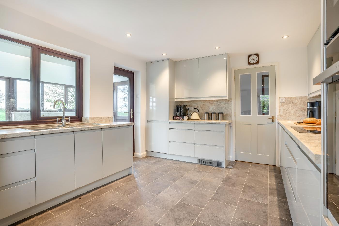 Property image 12 for HC286355