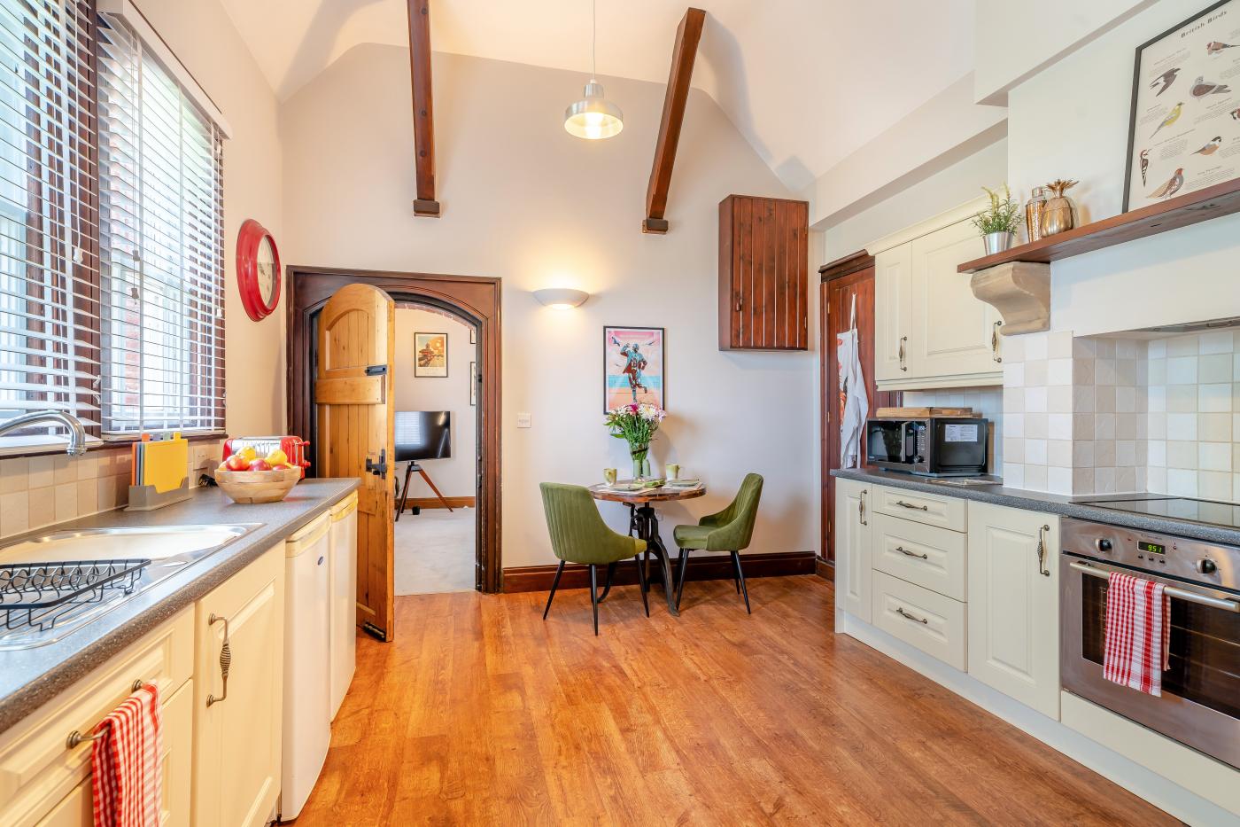 Property image 3 for HC282015