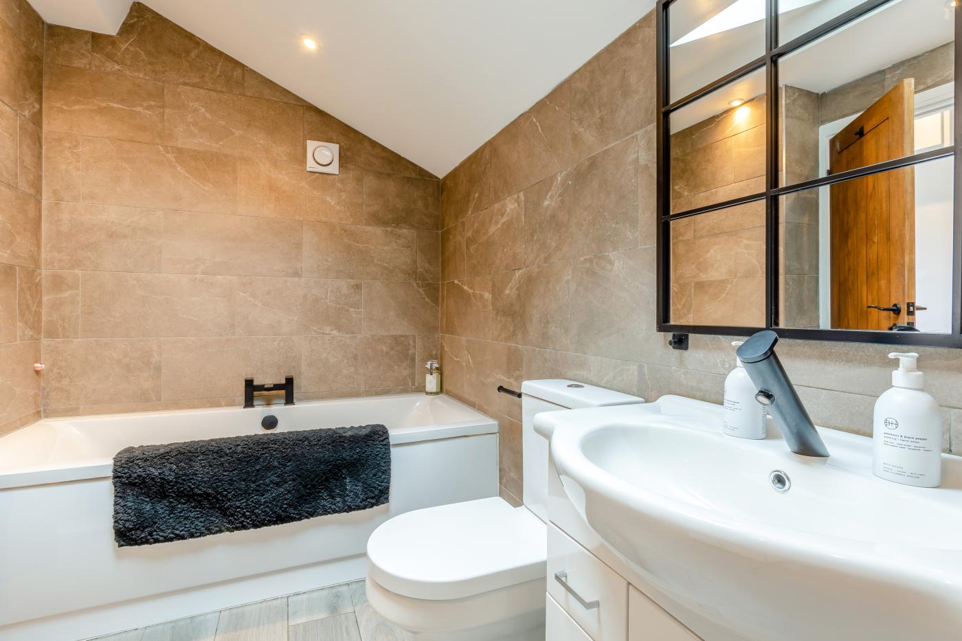 Property image 18 for HC292634