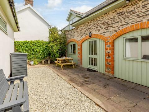 Holiday cottage, Berrynarbor ()
