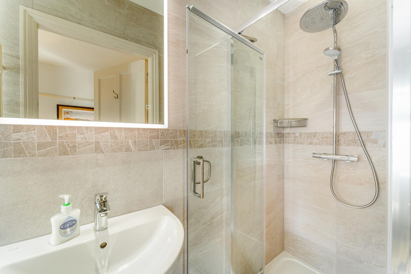 Property image 15 for HC285967