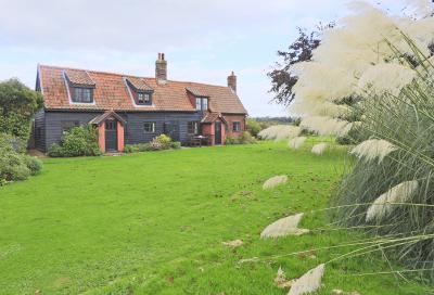 Hemley, Suffolk holiday cottage