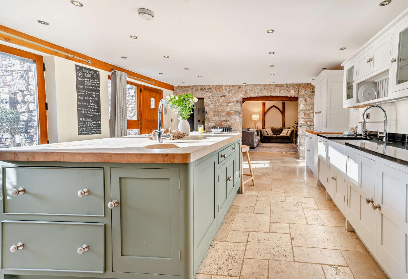 4 Bedroom Cottage in Nottage, Nottage