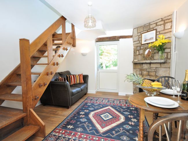 Holiday cottage in Upton St Leonards, Gloucestershire - Photo 3