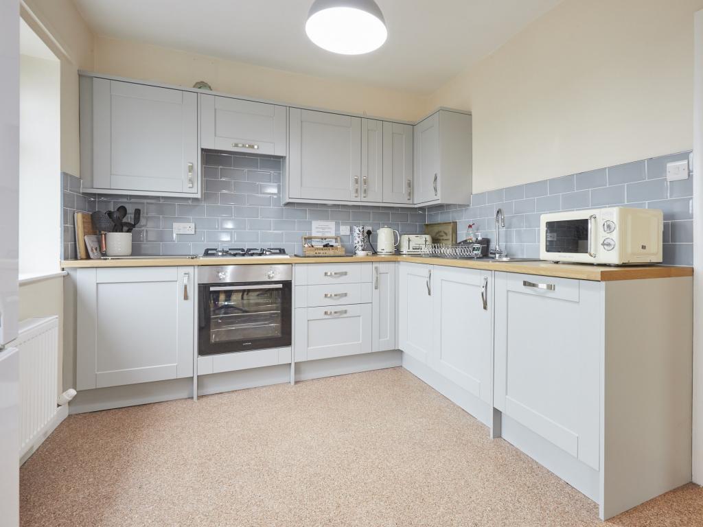 Property image 6 for HC84128