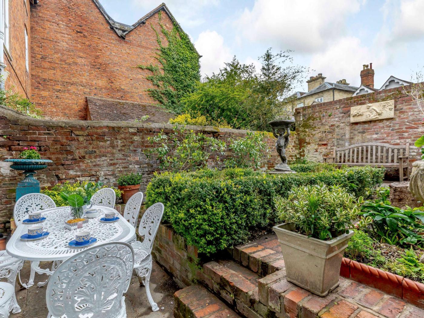 Property image 28 for HC82889