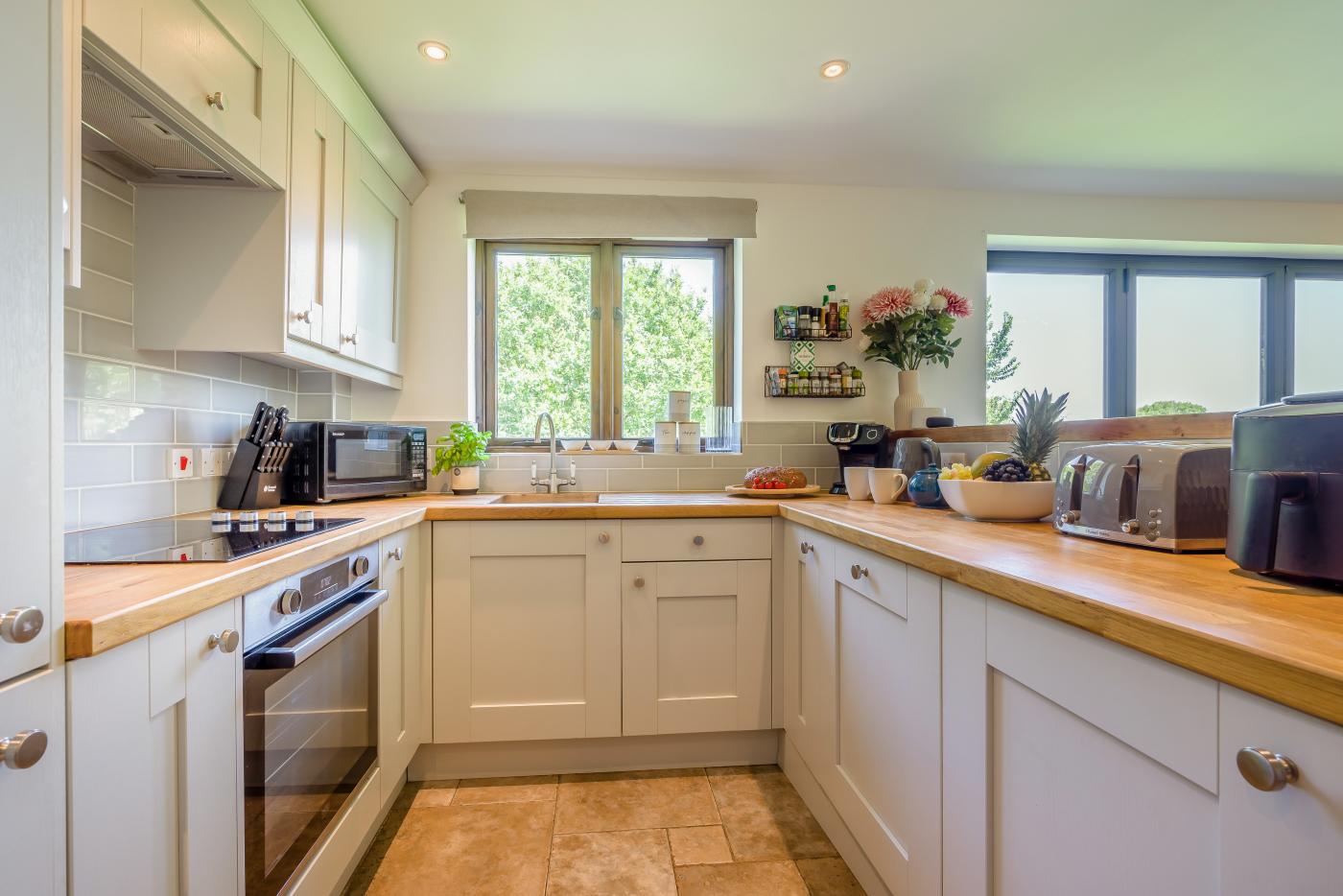 Property image 2 for HC2170