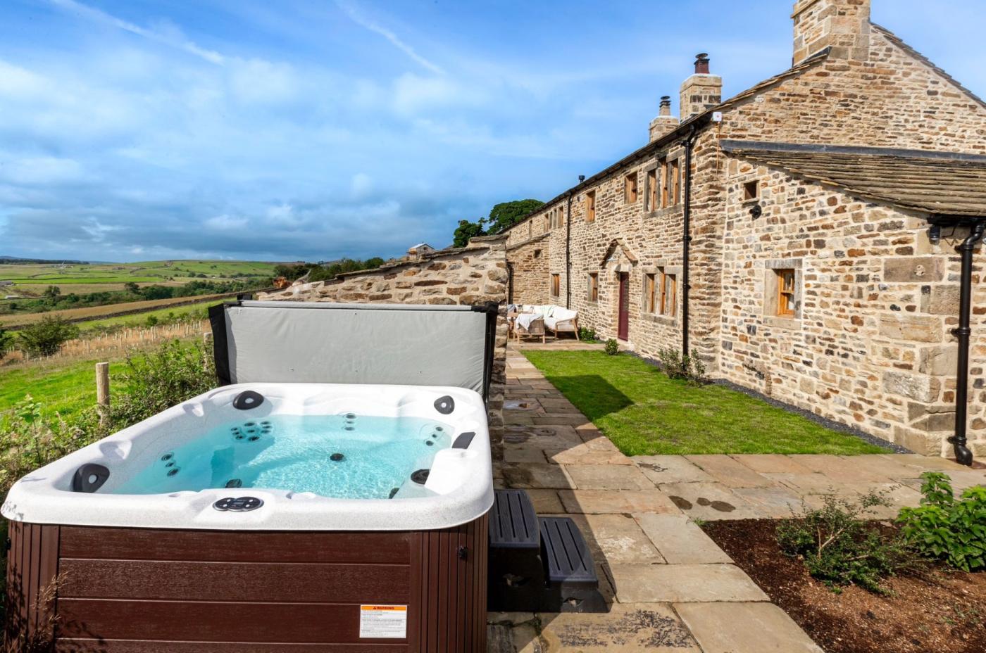 4 Bedroom Cottage in Cowling