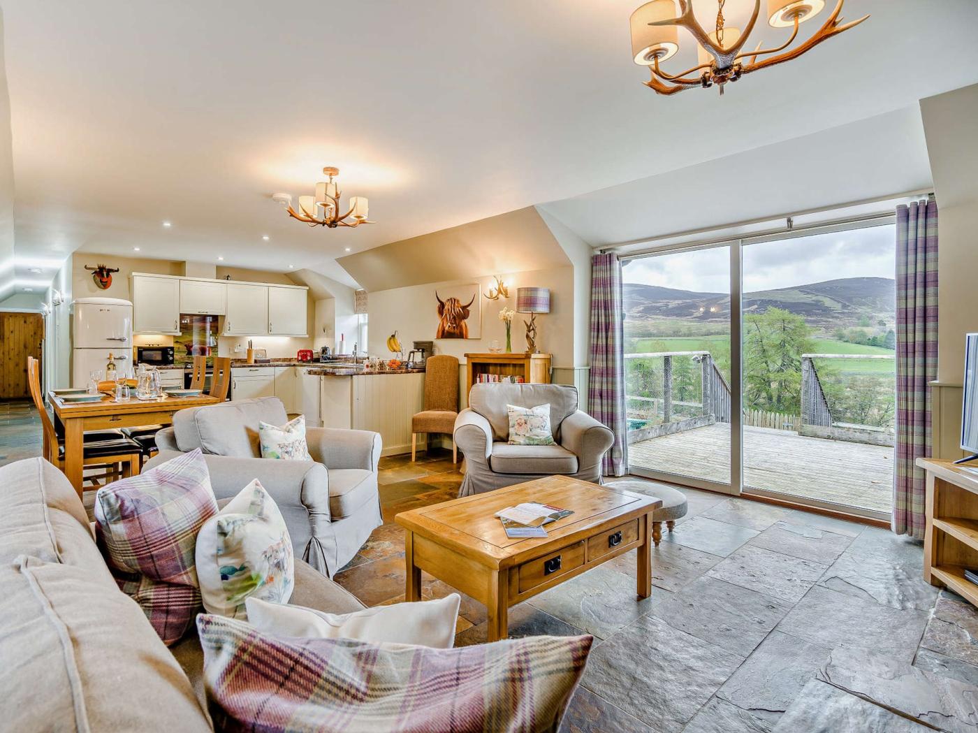 Property image 2 for HC92113