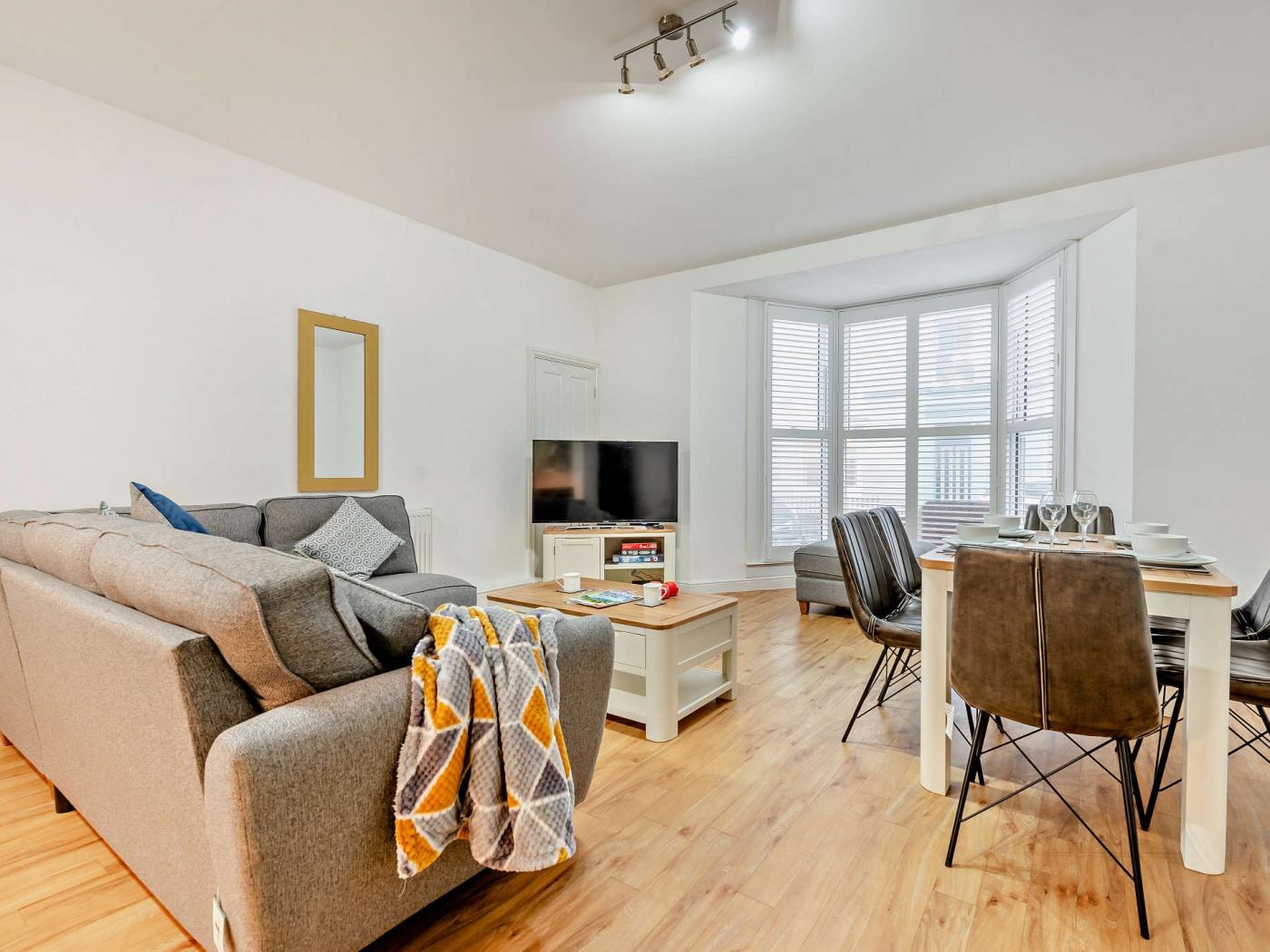 Property image 2 for HC94175