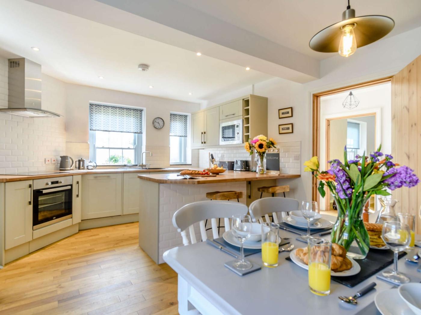 2 Bedroom Cottage in Tenby
