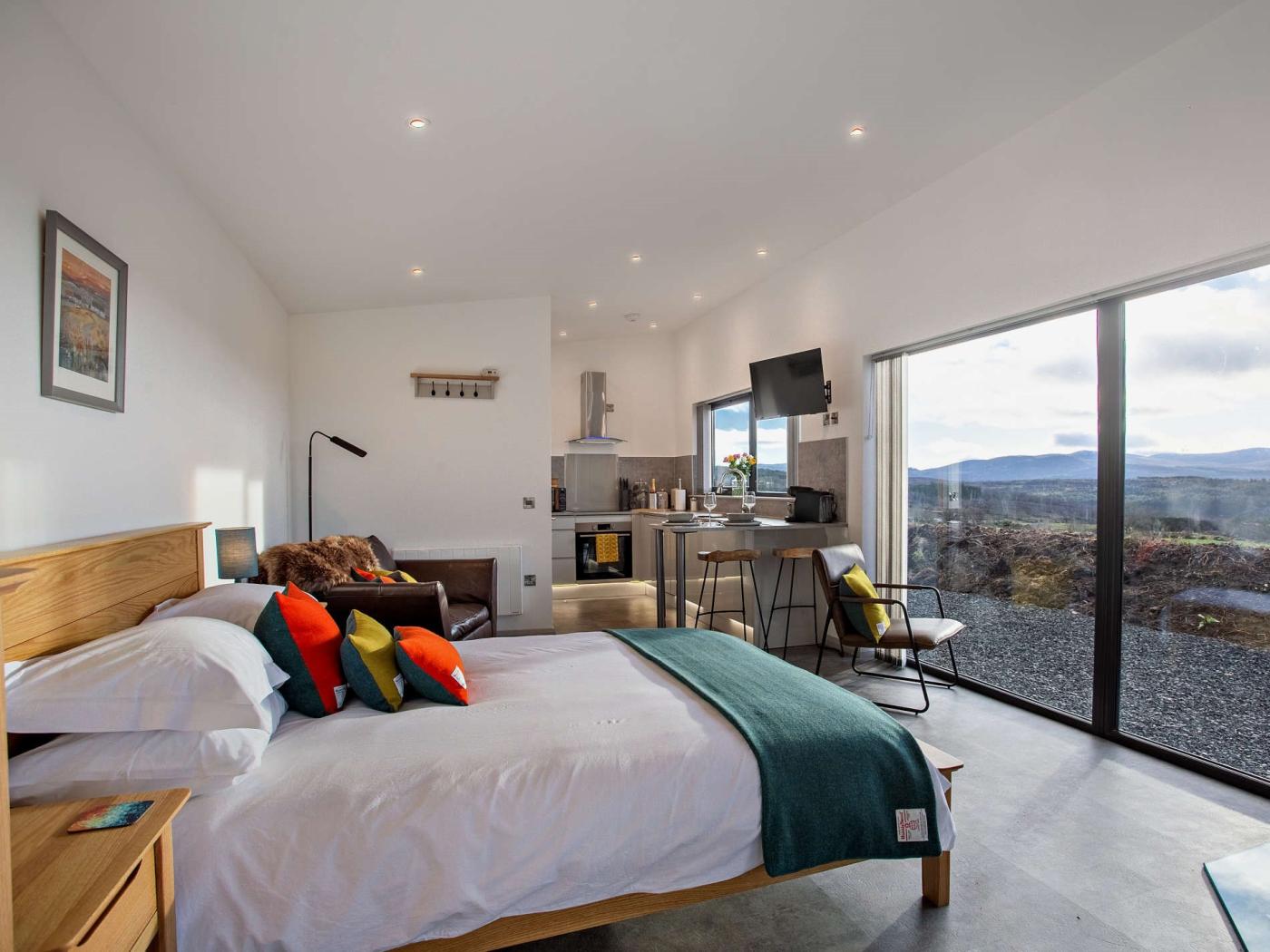 Property image 3 for HC90470