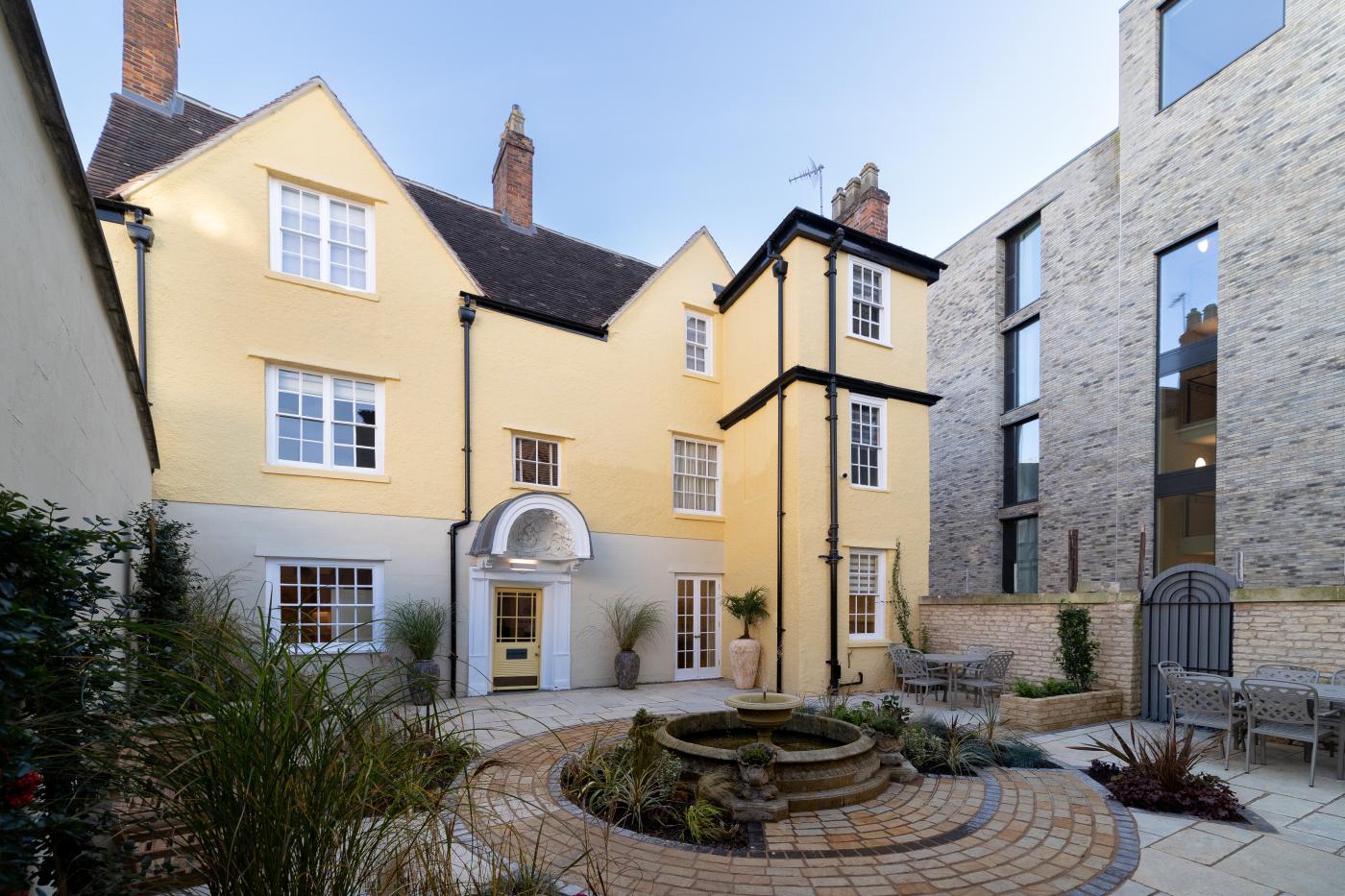 2 Bedroom Cottage in Oxford