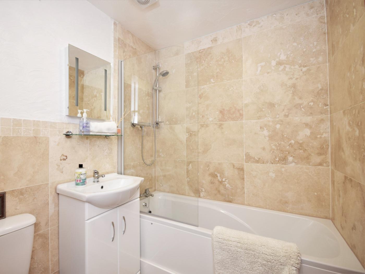 Property image 8 for HC470
