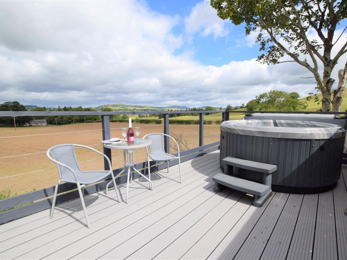 1 Bedroom House in Biggar