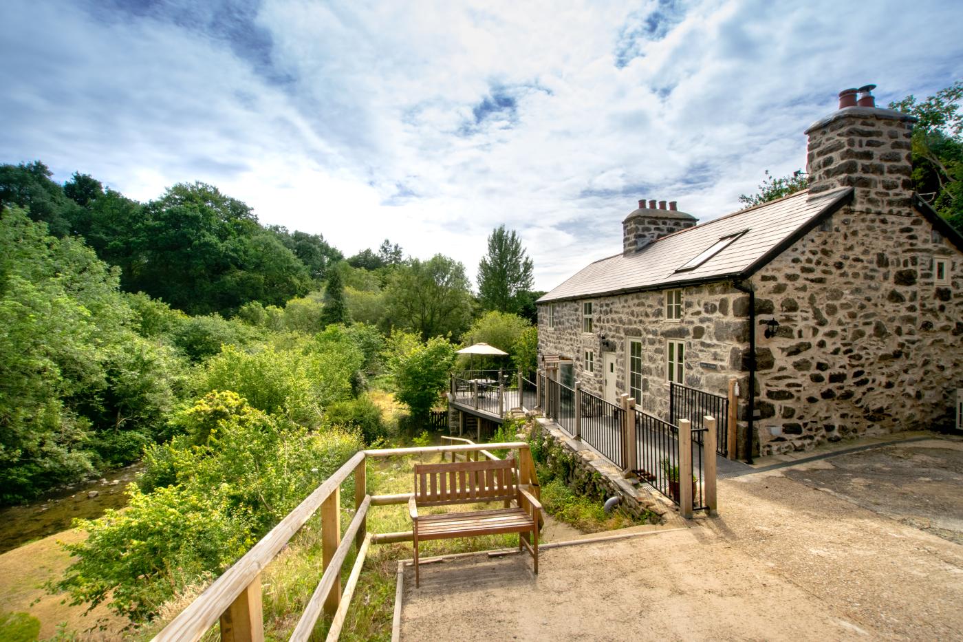 3 Bedroom Cottage in Machynlleth