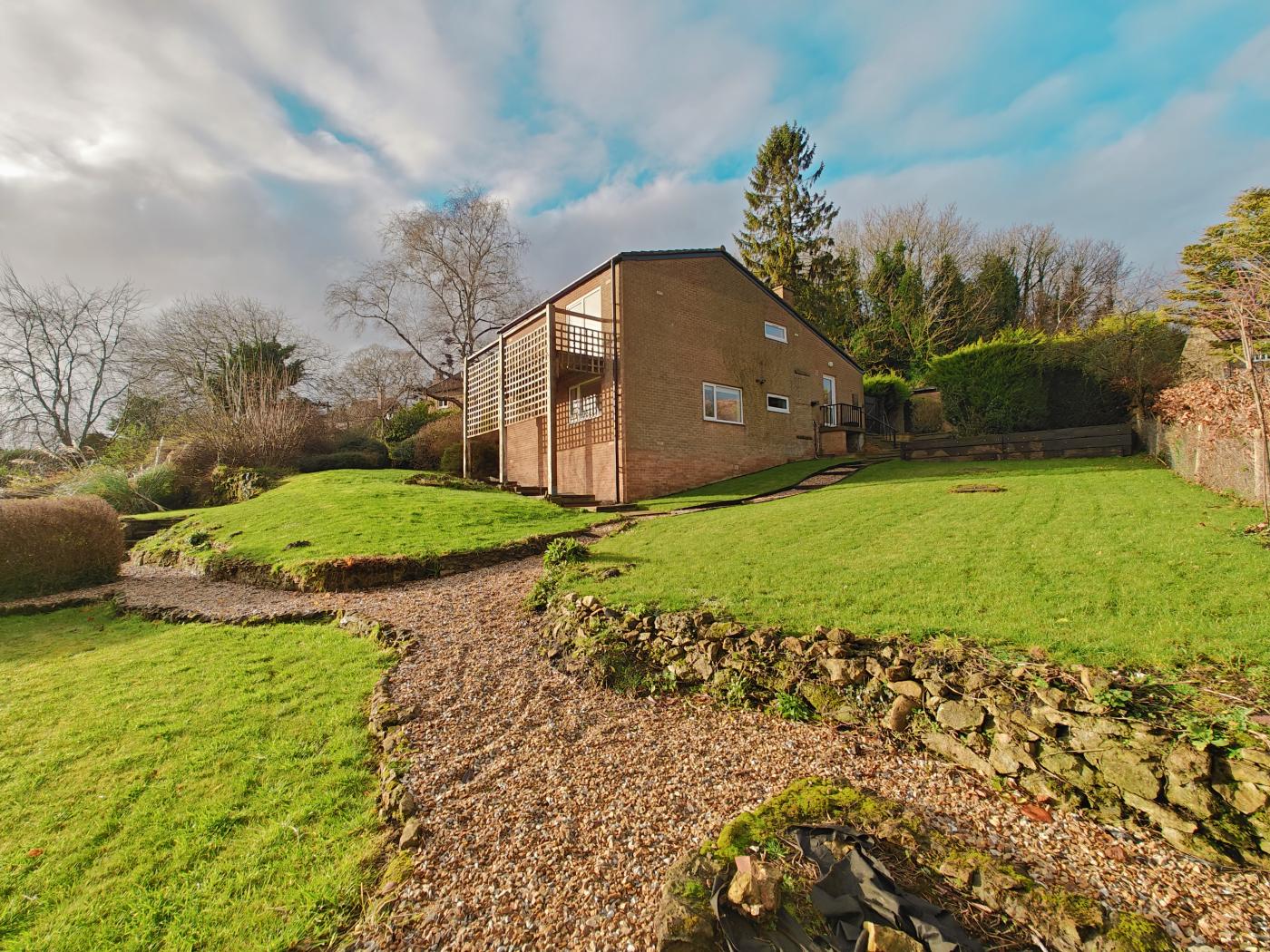 5 Bedroom House in Tealby