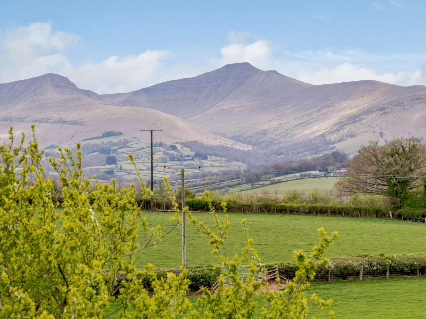 Property image 25 for HC79885