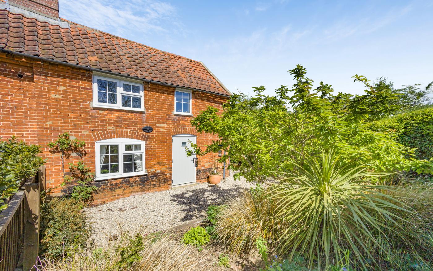 2 Bedroom Cottage in Snape