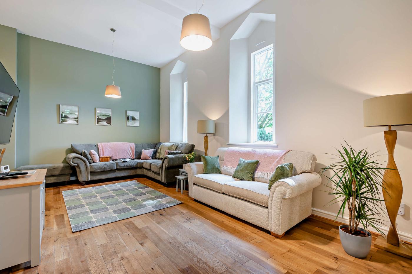 4 Bedroom Apartment in Buxton