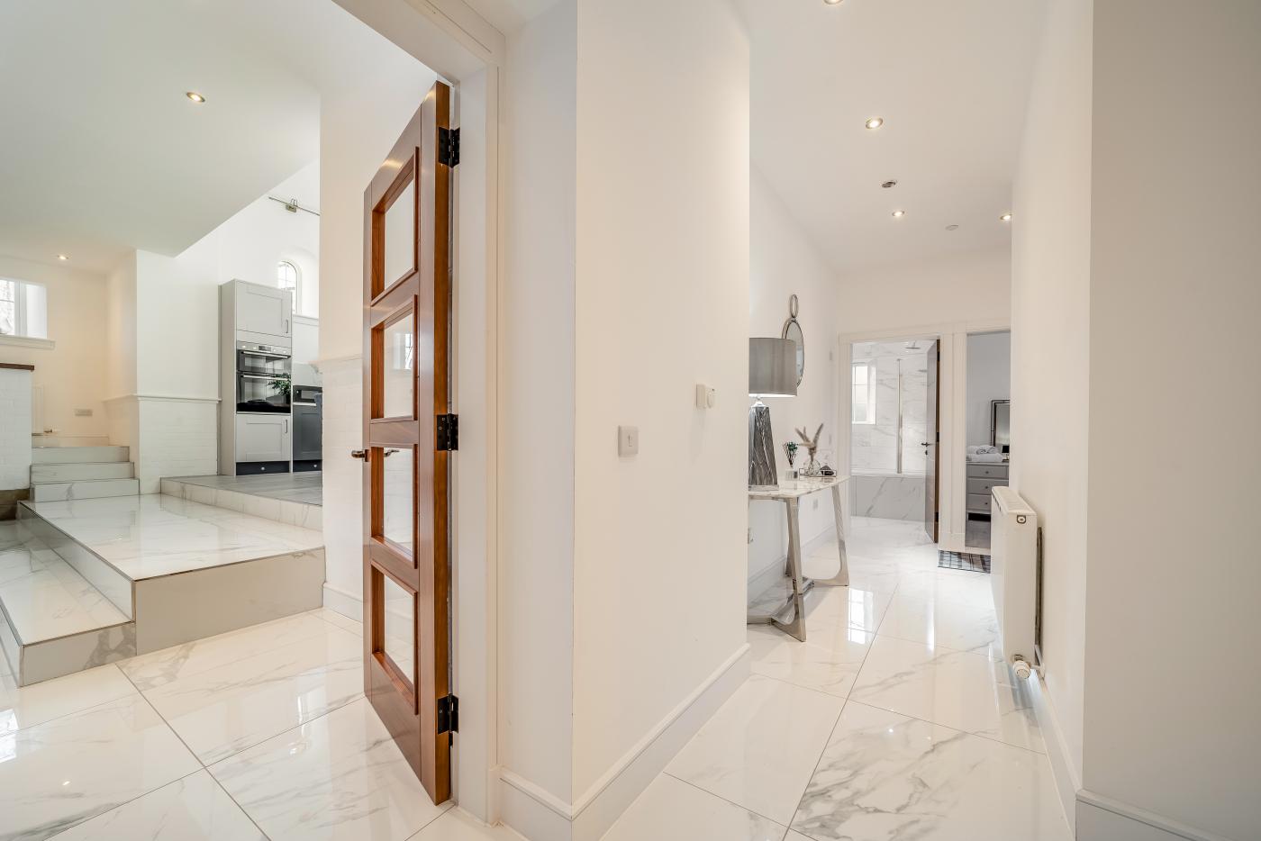 Property image 30 for HC286039