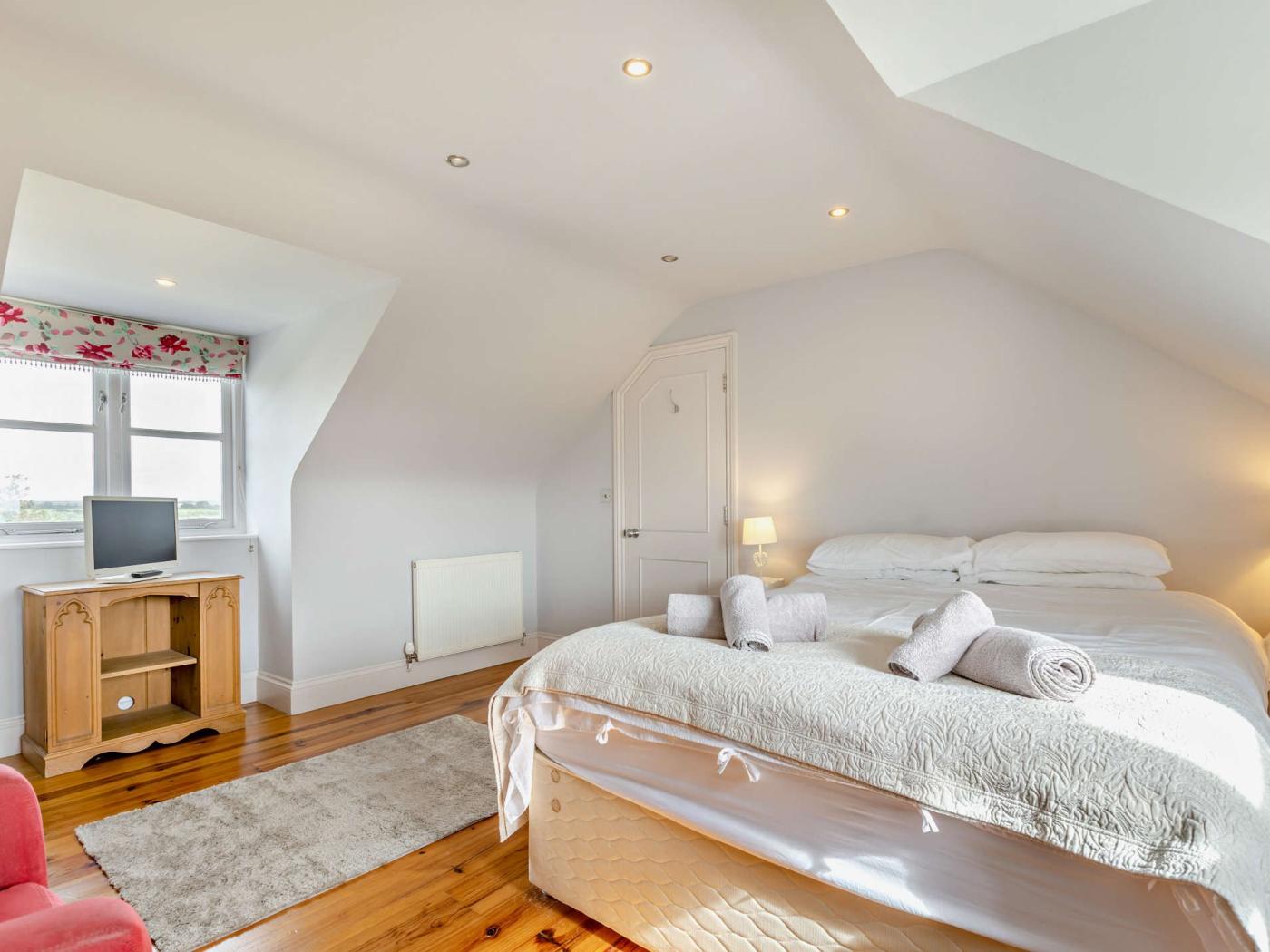 Property image 14 for HC7329