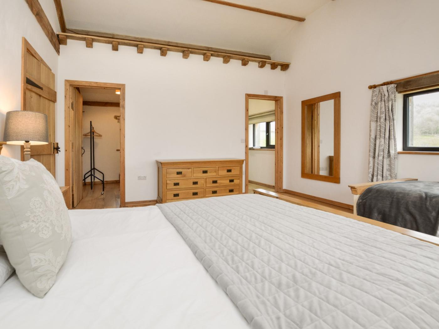 Property image 27 for HC48151