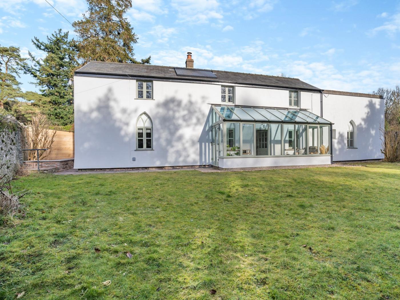 Property image 1 for HC95681