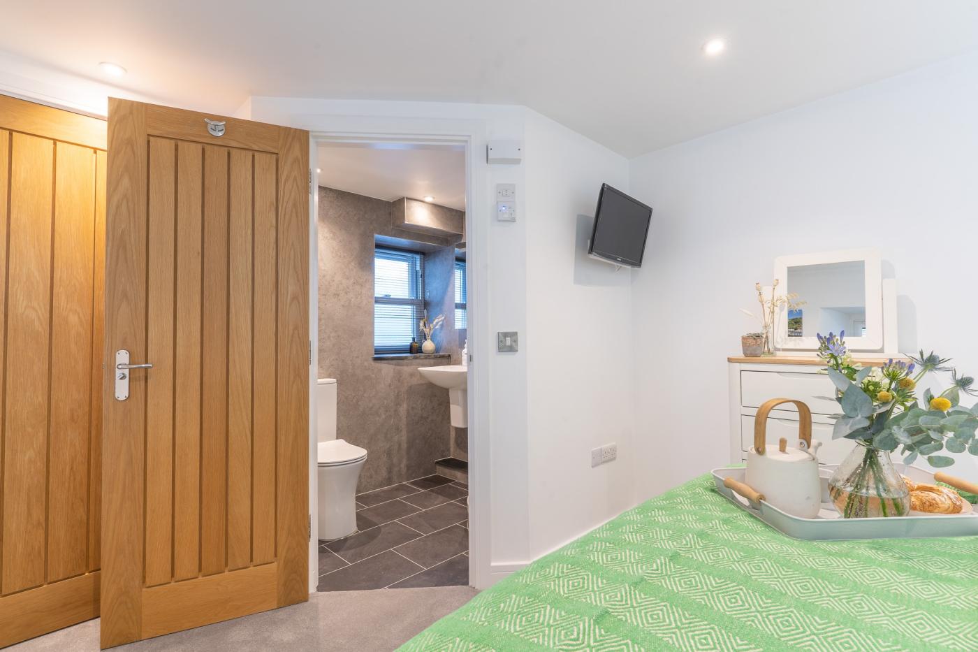 Property image 17 for HC283789