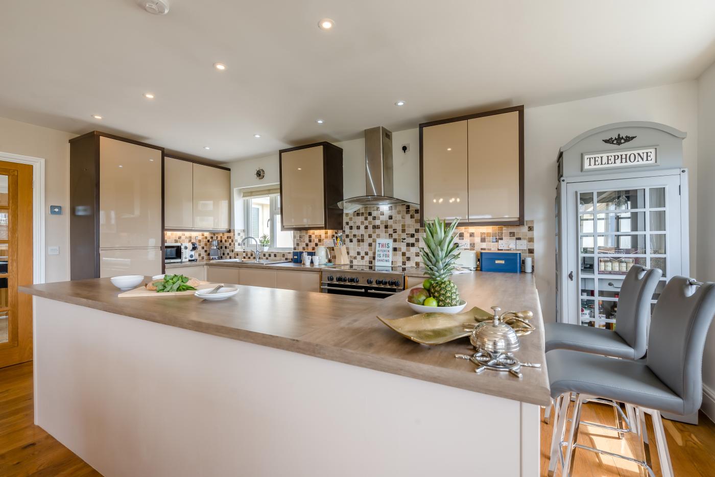 Property image 16 for HC286172