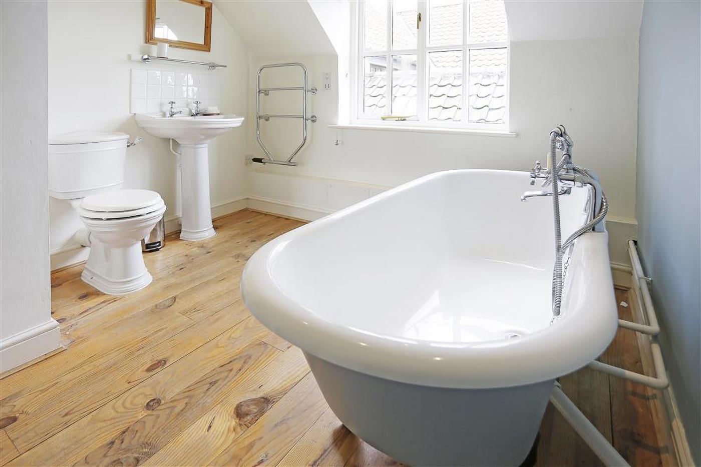 Holiday cottage in Beccles, Suffolk - Photo 7