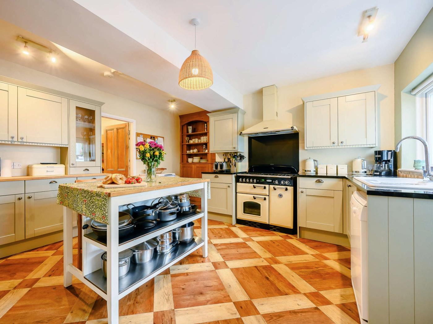 Property image 8 for HC84215