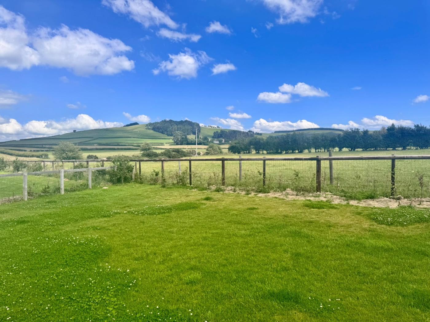 Property image 24 for HC90277