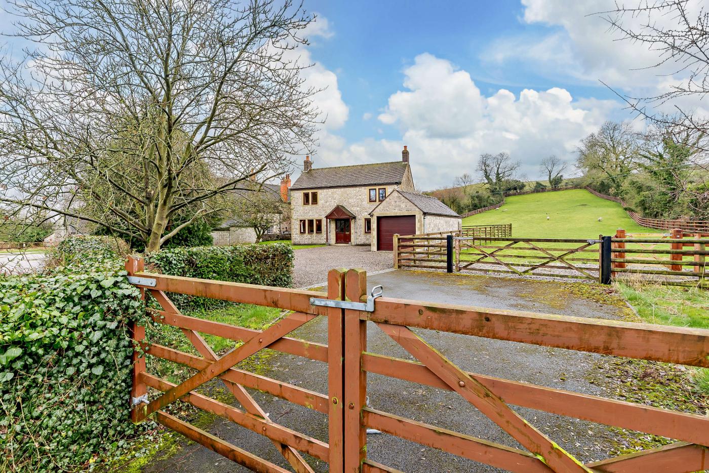 2 Bedroom Cottage in Parwich