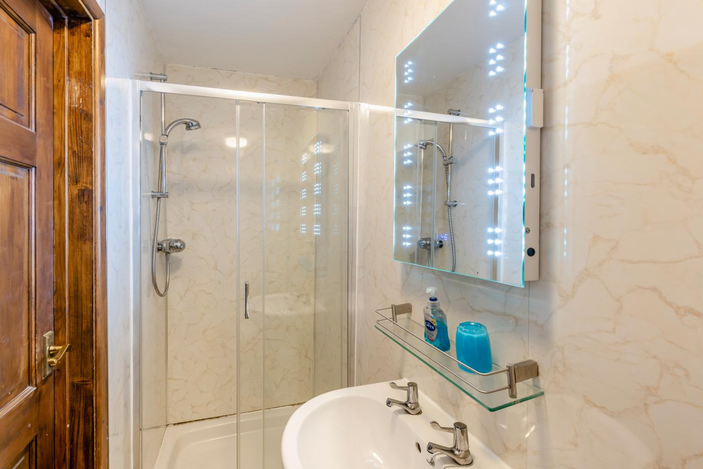 Property image 14 for HC1169