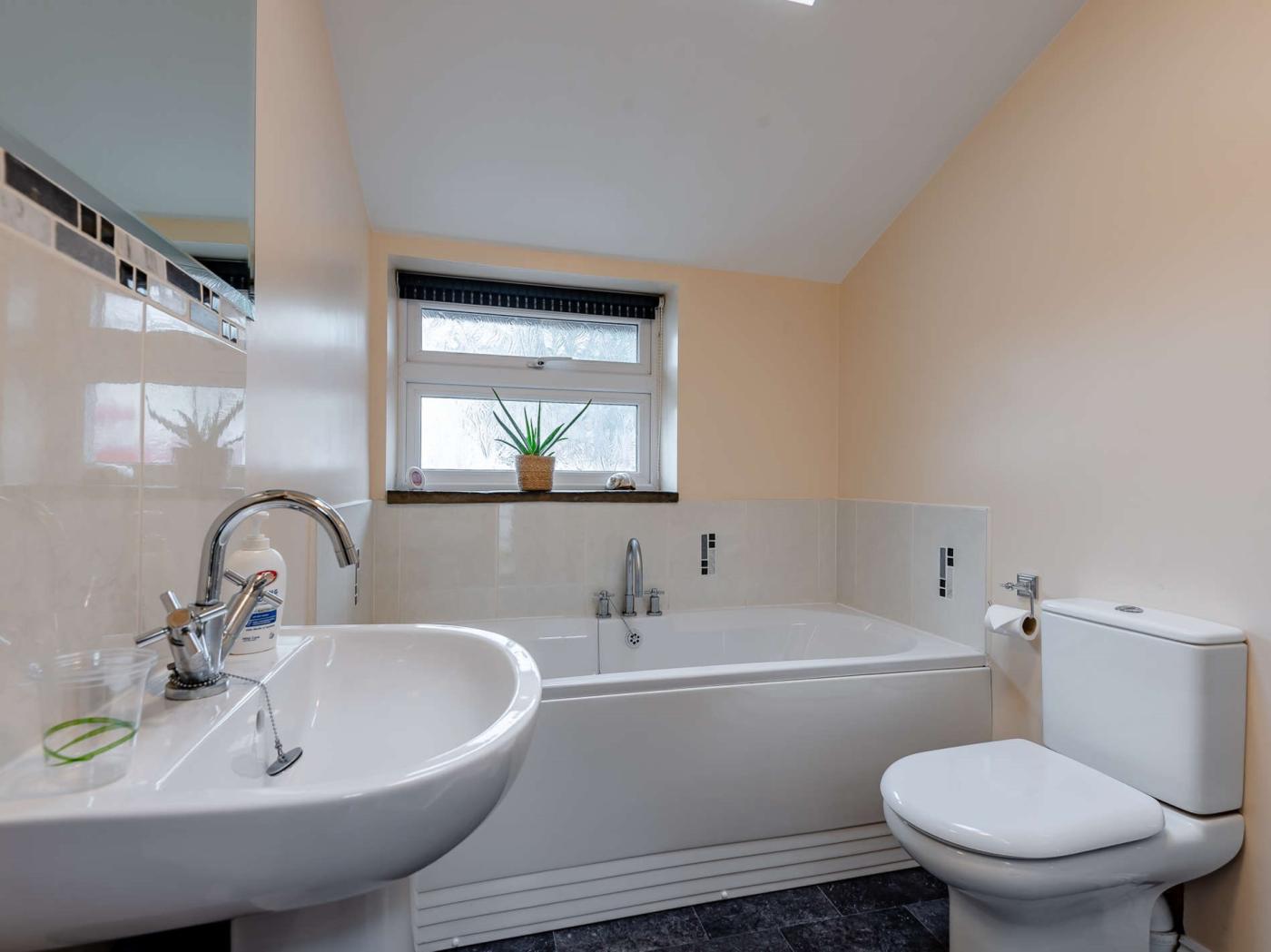 Property image 9 for HC83956