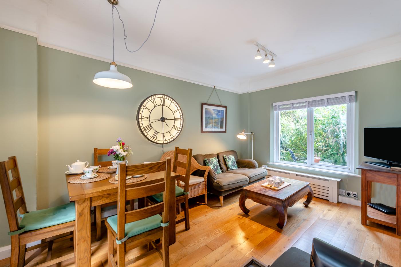 2 Bedroom Cottage in Newton Abbot