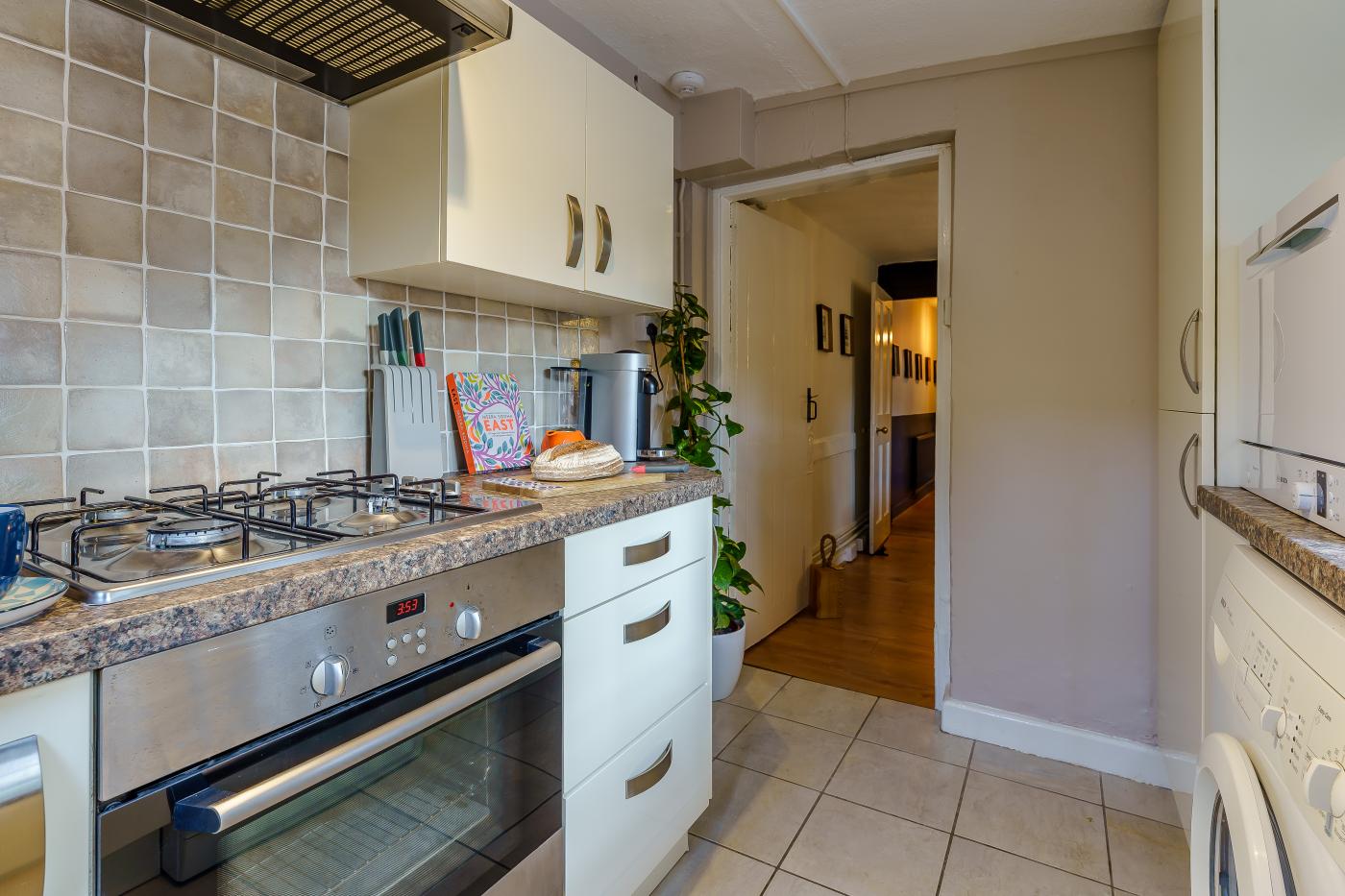 Property image 6 for HC278946