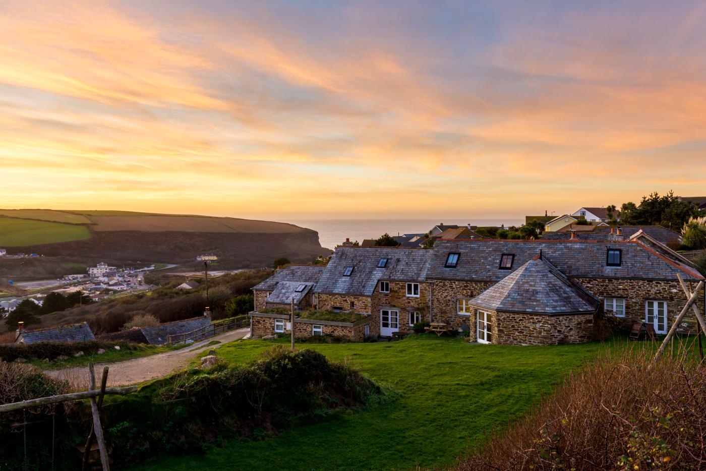 3 Bedroom Cottage in Mawgan Porth