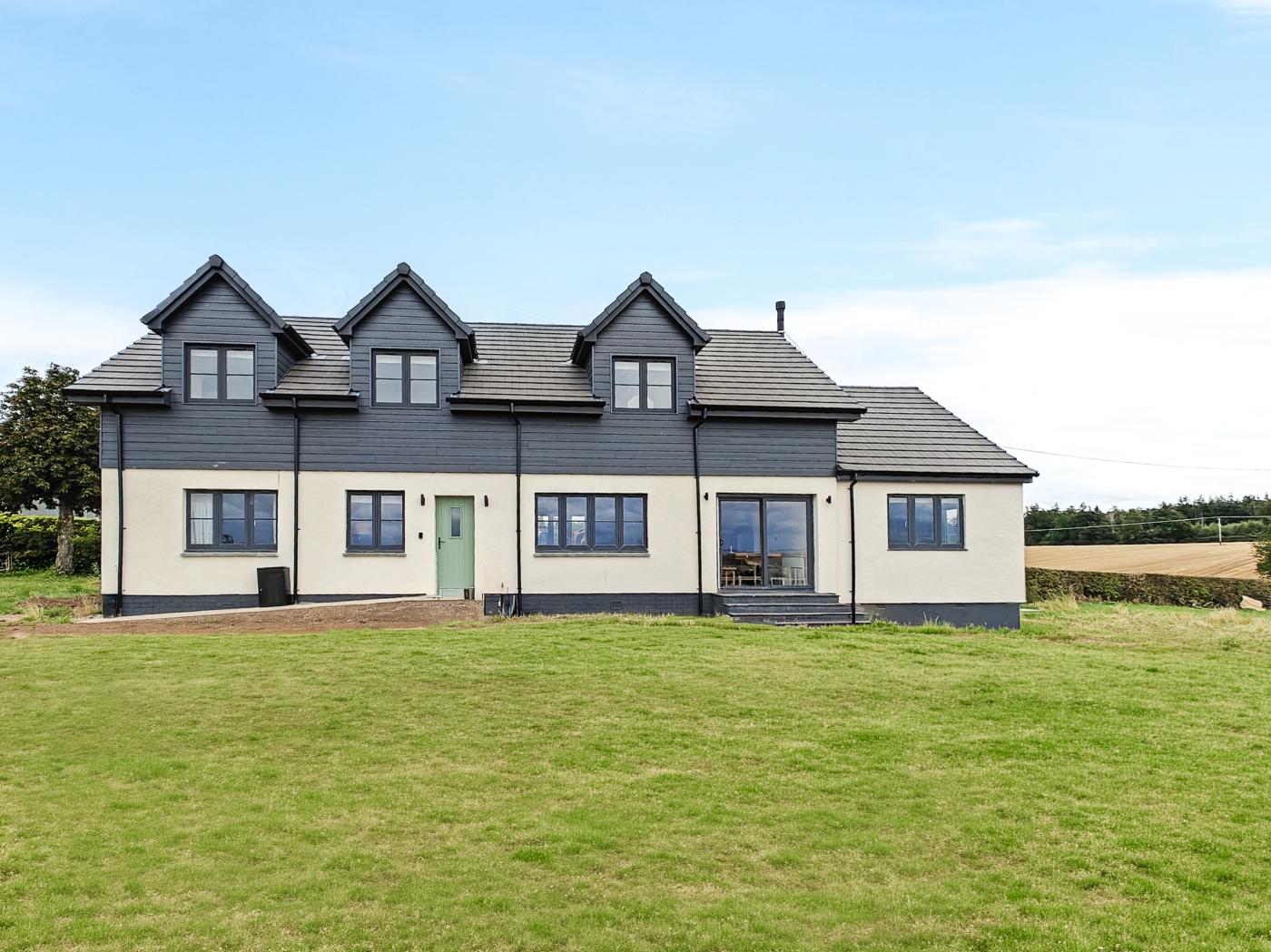 4 Bedroom Cottage in Cornhill-on-tweed