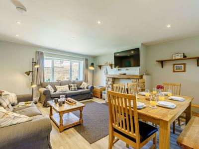 Beadnell, Northumberland - Sleeps 6 guests