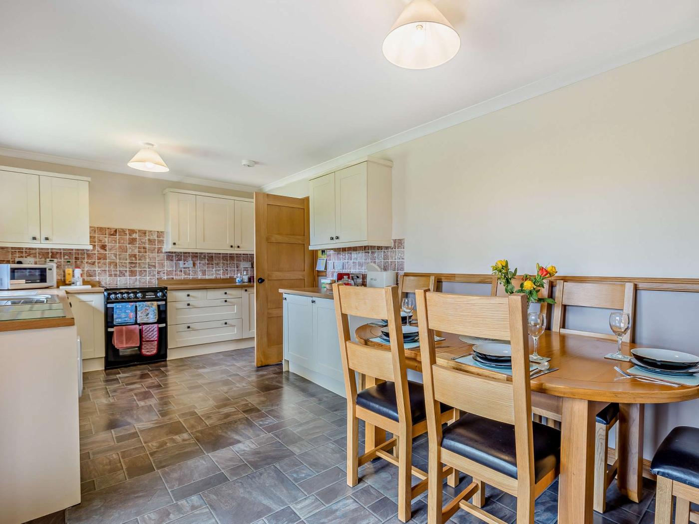 Property image 6 for HC50619