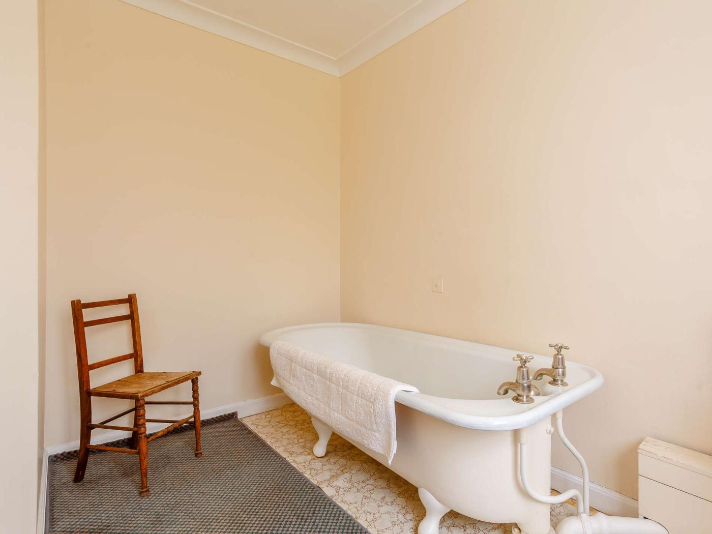 Property image 23 for HC76116